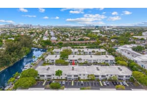 6245 Bay Club Dr 1, Fort Lauderdale, FL 33308 Sold 06/04/24