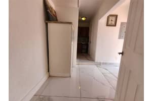 1570 NE 159th St, North Miami Beach, FL 33162 - MLS#F10435476