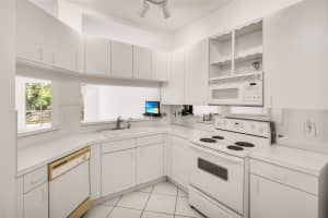 10160 Lombardy Dr 10160, Tamarac, FL 33321 Sold 09/27/24