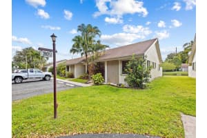 3052 S Oakland Forest Drive 2101, Oakland Park, FL 33309 Sold 07/08/24