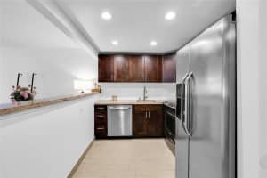 257 S Cypress Rd 403, Pompano Beach, FL 33060 Sold 06/28/24