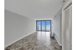 105 Lake Emerald Dr 508, Oakland Park, FL 33309 Sold 11/06/24