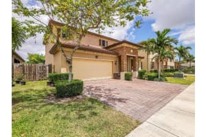 11817 SW 240th Ter, Homestead, FL 33032 Sold 07/19/24