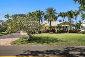 2731 NE 39th St, Lighthouse Point, FL 33064 Sold 08/29/24