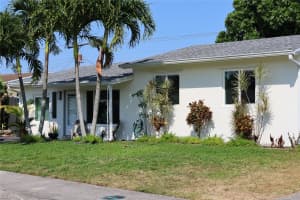 1498 SW 47th Ave, Fort Lauderdale, FL 33317 Sold 05/30/24