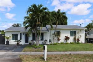 1498 SW 47th Ave, Fort Lauderdale, FL 33317 Sold 05/30/24