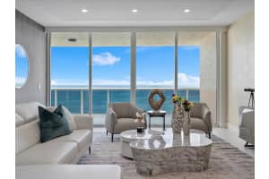 3100 N Ocean Blvd APT 2407, Fort Lauderdale, FL 33308, Sold 09/20/24