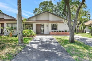 4320 N Palm Forest Dr 4320, Delray Beach, FL 33445 Sold 07/16/24
