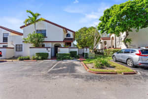 323 Ives Dairy Rd # 323-09, Miami, FL 33179, Sold 07/22/24