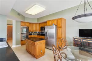3100 N Ocean Blvd 1009, Fort Lauderdale, FL 33308 Sold 07/26/24