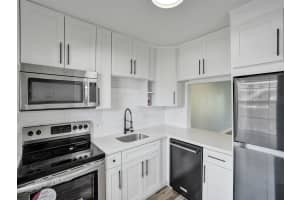 7505 NW 5th Ct 108, Margate, FL 33063 Sold 10/09/24