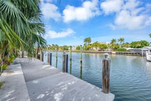 424 Royal Plaza Dr, Fort Lauderdale, FL 33301 Sold 06/28/24
