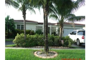 10500 NW 4th St, Plantation, FL 33324 Sold 06/14/24