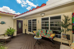 10500 NW 4th St, Plantation, FL 33324 Sold 06/14/24