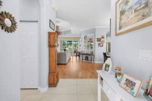 6556 SE Broadmoor Ln, Stuart, FL 34997 Sold 10/09/24