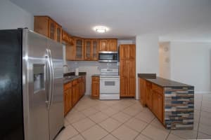 35 Crestwood E, Lehigh Acres, FL 33936 Sold 07/30/24