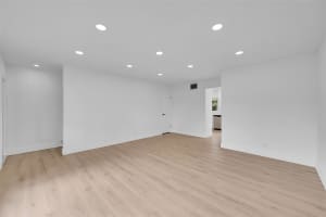7501 Kimberly Blvd 105, North Lauderdale, FL 33068 Sold 01/08/25