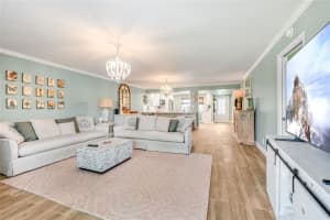 271 S Hollybrook Dr 308, Pembroke Pines, FL 33025 Sold 08/30/24