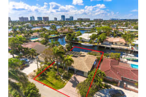 2624 SE 9th St, Pompano Beach, FL 33062 Sold 06/17/24