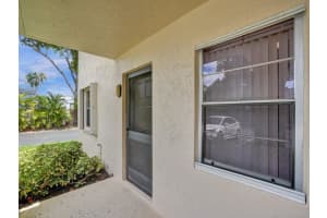 5571 Lakeside Dr 101, Margate, FL 33063 Sold 08/21/24