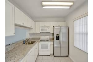 5571 Lakeside Dr 101, Margate, FL 33063 Sold 08/21/24