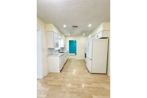 7514 NW 70th Ave, Tamarac, FL 33321 Sold 07/08/24