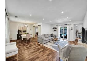 4960 SW 89th Ave, Cooper City, FL 33328 Sold 05/28/24