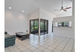 15061 S Waterford Dr, Davie, FL 33331 Sold 06/04/24