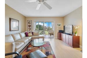 1010 Country Club Dr 307, Margate, FL 33063 Sold 07/29/24