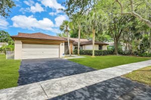 5542 NW 41st Ave, Coconut Creek, FL 33073 Sold 06/10/24