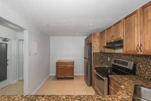 2571 Aragon Blvd 116, Sunrise, FL 33322 Sold 07/10/24