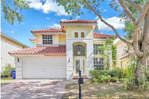 6861 NW 27th St, Margate, FL 33063 Sold 07/16/24