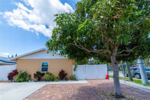 340 Sterling Ave, Delray Beach, FL 33444 Sold 05/01/25