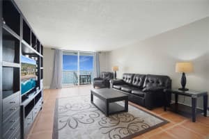 1051 Hillsboro Mile 608e, Hillsboro Beach, FL 33062 Sold 02/24/25