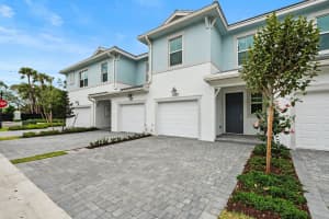 1820 Sandpiper Pointe Pl, Deerfield Beach, FL 33442 Sold 07/18/24