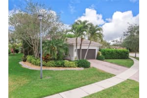 12199 NW 77th Mnr, Parkland, FL 33076 Sold 09/25/24