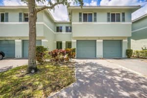 3719 Oleander Ter, Riviera Beach, FL 33404 Sold 09/26/24