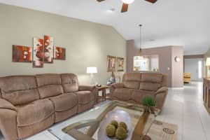 7560 Diamond Pointe Cir, Delray Beach, FL 33446 Sold 01/31/25
