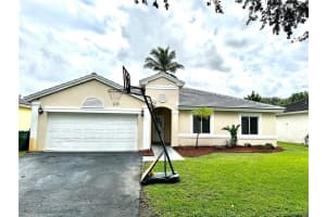 9422 SW 20th St, Miramar, FL 33025 Sold 07/02/24