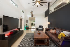 811 SW 18th St, Fort Lauderdale, FL 33315 Sold 09/13/24