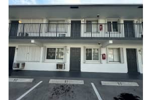 1814 Oakland Park Boulevard, Fort Lauderdale, FL 33306 - MLS#F10437472