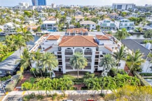1532 SE 12th St 204, Fort Lauderdale, FL 33316 Sold 11/15/24