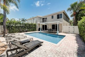 2221 NE 33rd Ave 2221, Fort Lauderdale, FL 33305 Sold 10/04/24