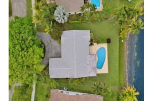 3607 Bridge Rd, Cooper City, FL 33026 Sold 06/24/24