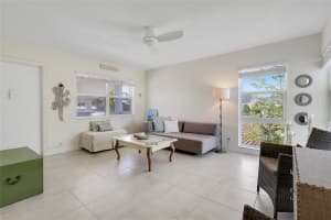 234 Hibiscus 371, Lauderdale By The Sea, FL 33308 Sold 02/06/25