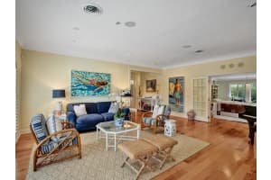 9 Mendota, Sea Ranch Lakes, FL 33308 Sold 06/06/24