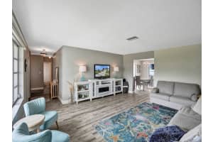 5560 SW 7th St, Plantation, FL 33317 Sold 03/04/25