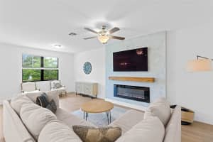 4507 E Aqua Bella Ln #4507, Davie, FL 33312, Sold 09/11/24