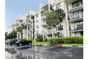 6195 Rock Island Rd APT 307, Tamarac, FL 33319, Sold 07/08/24