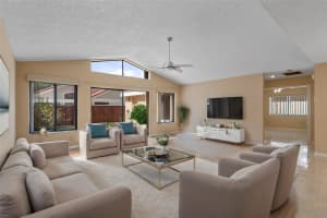 9740 NW 18th Pl, Plantation, FL 33322 Sold 06/21/24